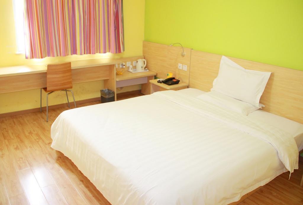 7Days Inn Lhasa Jokhang Branch Εξωτερικό φωτογραφία